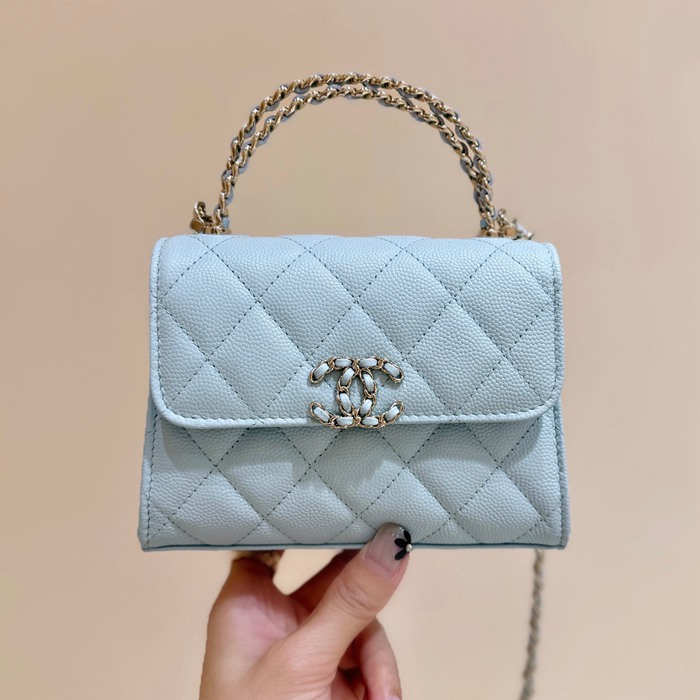 CHANEL カーフレザー 荔枝紋 ピンク×ブルー クラシック 14.5×11.5×5.5cm サイズ:14.5×11.5×5.5cm