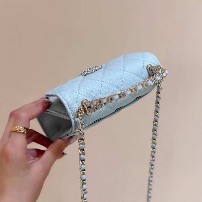 CHANEL カーフレザー 荔枝紋 ピンク×ブルー クラシック 14.5×11.5×5.5cm サイズ:14.5×11.5×5.5cm