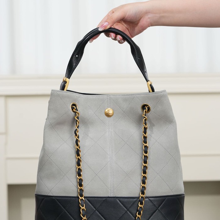 CHANEL 菱格紋 グレー×ゴールド ショルダーバッグ クラシック ヴィンテージ 30×26×11cm サイズ:30×26×11cm