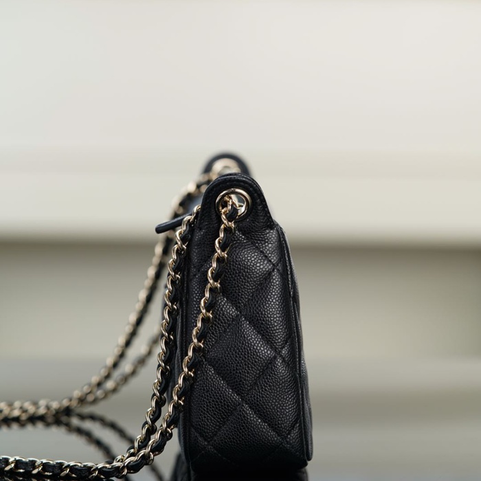 CHANEL カーフレザー 荔枝紋 ブラック×ゴールド ショルダーバッグ 21×12×5.5cm サイズ:21×12×5.5cm