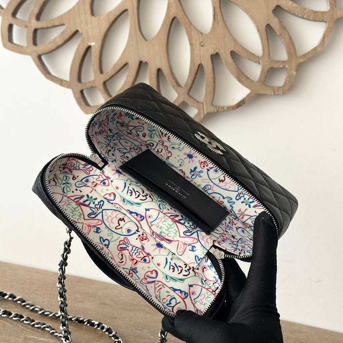 CHANEL 66011 カーフレザー 菱格紋 ブラック×シルバー 斜め掛けバッグ クラシック ファッショナブル 18×14×3cm サイズ:18×14×3cm