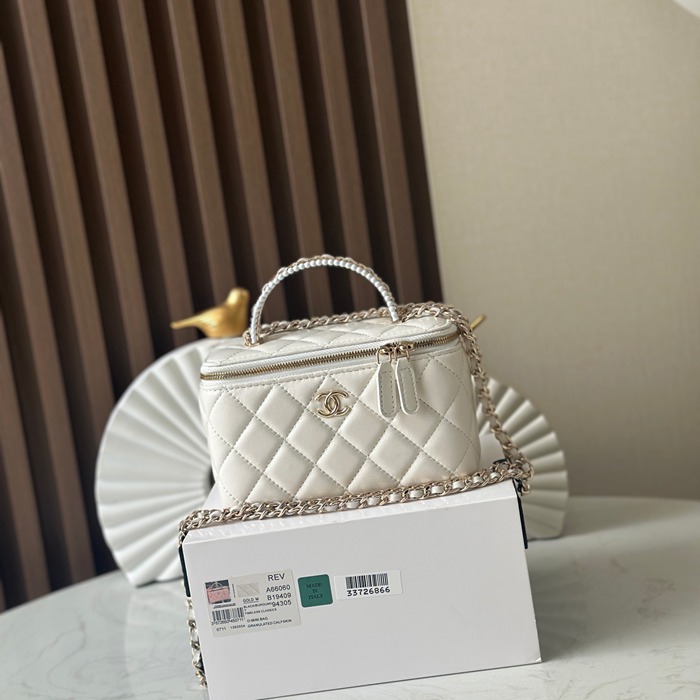 CHANEL 66060 ブラック×ホワイト 春夏 17×9.5×7.8cm サイズ:17×9.5×7.8cm