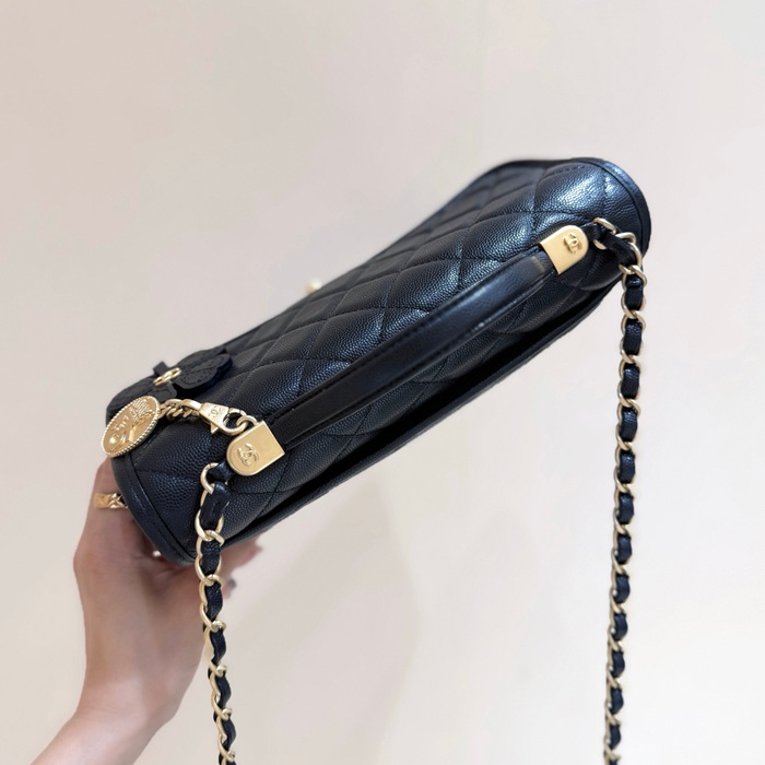CHANEL カーフレザー 荔枝紋 ブラック×ゴールド 斜め掛けバッグ クラシック 秋冬 25×16.5×8.5cm サイズ:25×16.5×8.5cm