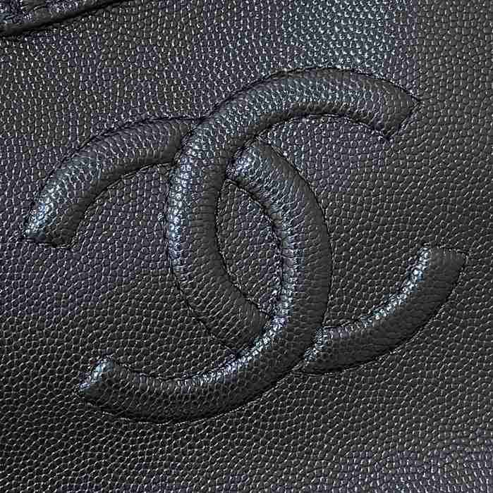 CHANEL カーフレザー 荔枝紋 ブラック×ゴールド 斜め掛けバッグ クラシック 秋冬 25×16.5×8.5cm サイズ:25×16.5×8.5cm