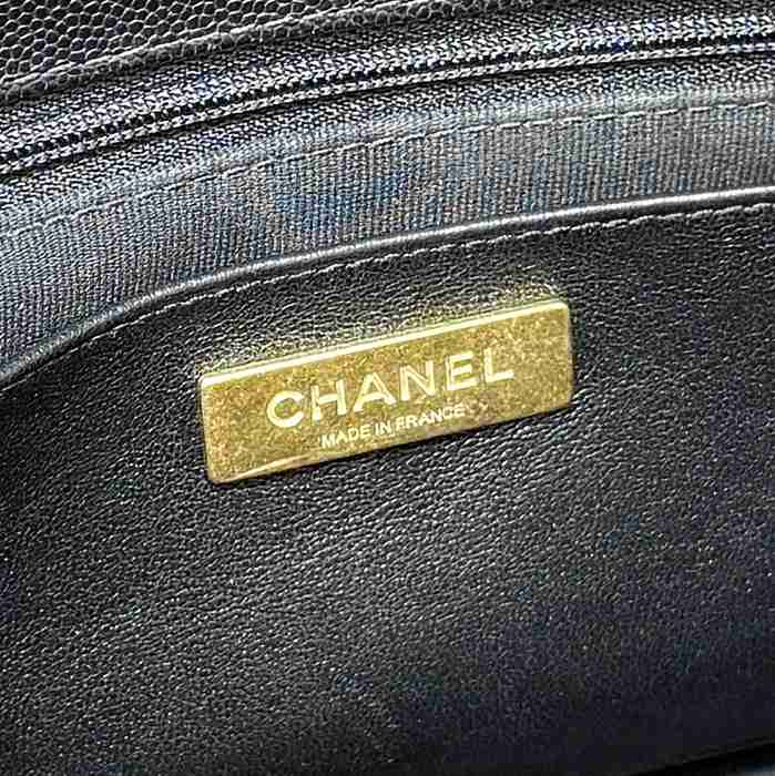 CHANEL カーフレザー 荔枝紋 ブラック×ゴールド 斜め掛けバッグ クラシック 秋冬 25×16.5×8.5cm サイズ:25×16.5×8.5cm