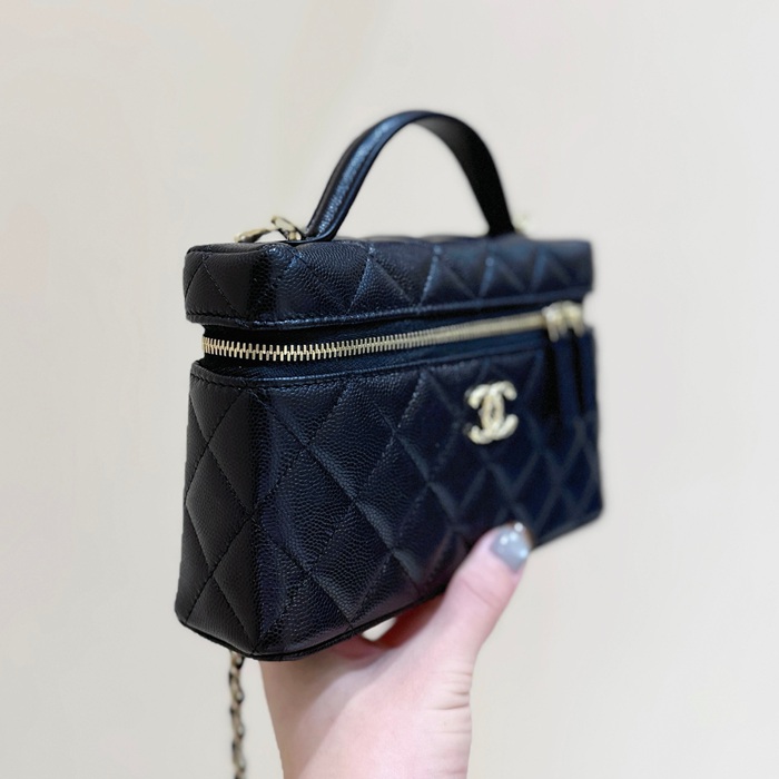 CHANEL カーフレザー 荔枝紋 ブラック×ゴールド 弁当箱バッグ クラシック 秋冬 19×14×5cm サイズ:19×14×5cm