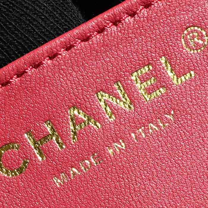 CHANEL カーフレザー ブラック×ホワイト×ゴールド 流浪バッグ ヴィンテージ 小 19×17×16cm サイズ:19×17×16cm