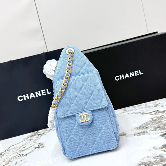 CHANEL AS5293 カーフレザー 菱格紋 ブラック×ゴールド ショルダーバッグ クラシック ヴィンテージ 30×26×14cm サイズ:30×26×14cm