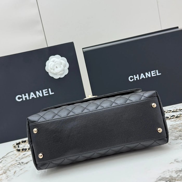 CHANEL ラムレザー 菱格紋 ゴールド 斜め掛けバッグ クラシック 大 28.5×18×12cm サイズ:28.5×18×12cm