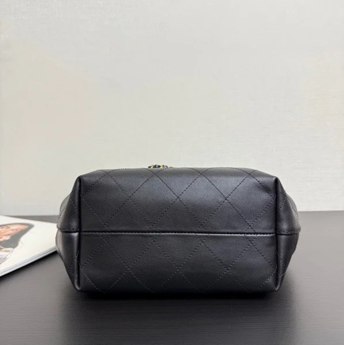 CHANEL 99532 カーフレザー ショルダーバッグ 29×18×12cm サイズ:29×18×12cm