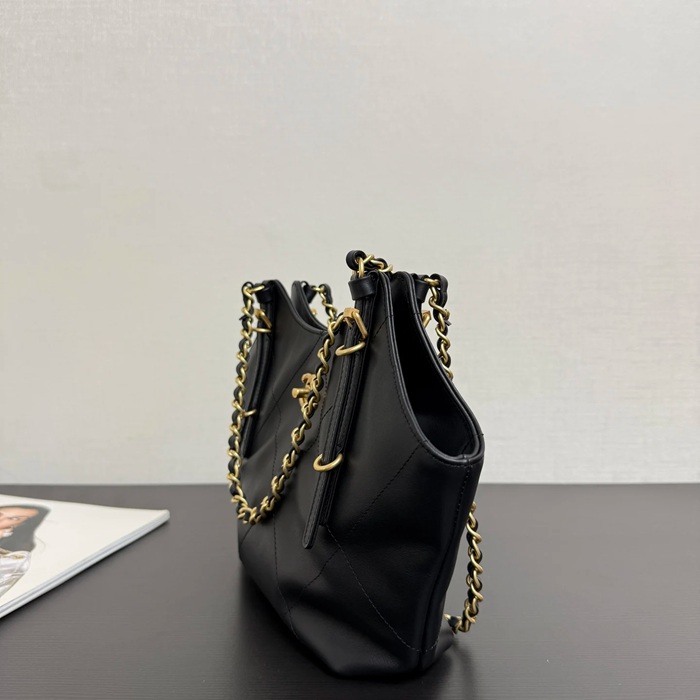 CHANEL 99539 カーフレザー 菱格紋 斜め掛けバッグ ファッショナブル 小 30×18×6cm サイズ:30×18×6cm
