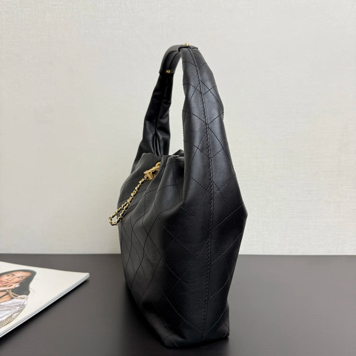 CHANEL 99533 カーフレザー ショルダーバッグ 大 37×26×8.5cm サイズ:37×26×8.5cm