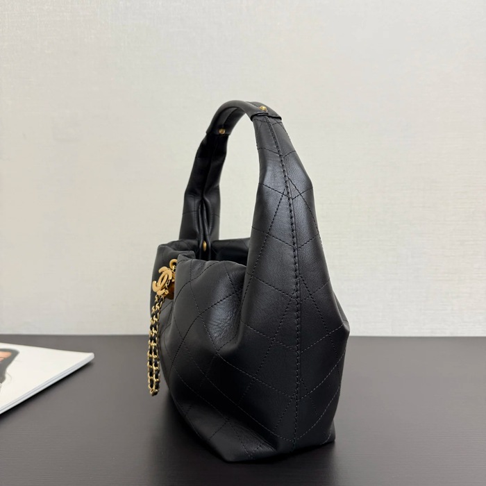 CHANEL カーフレザー ショルダーバッグ 大 29×18×12cm サイズ:29×18×12cm