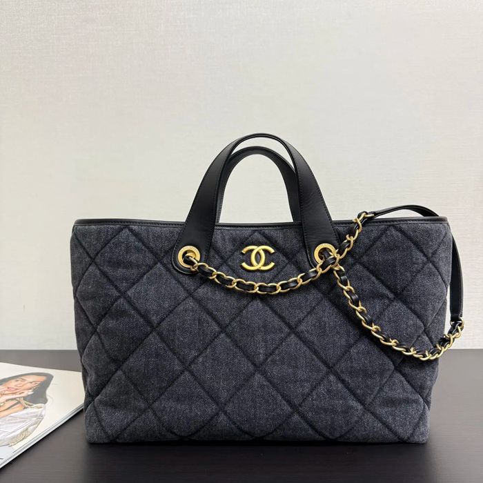 CHANEL 99544 デニム 菱格紋 ゴールド 斜め掛けバッグ クラシック 通勤 44×26×13cm サイズ:44×26×13cm CHANEL 99544 デニム 菱格紋 ゴールド 斜め掛けバッグ クラシック 通勤 44×26×13cm サイズ:44×26×13cm