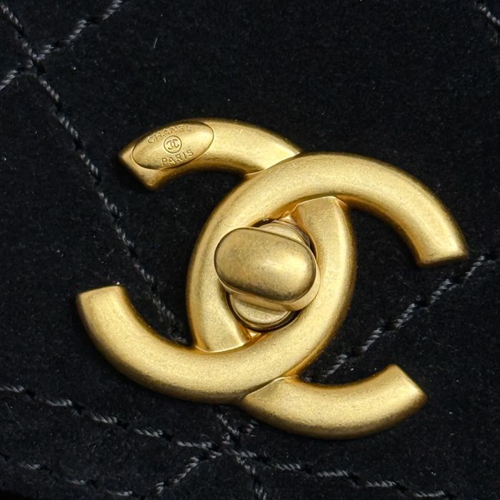 CHANEL 99546 スエード 菱格紋 ブラック×ゴールド 斜め掛けバッグ クラシック ヴィンテージ 30×21.5×6cm サイズ:30×21.5×6cm