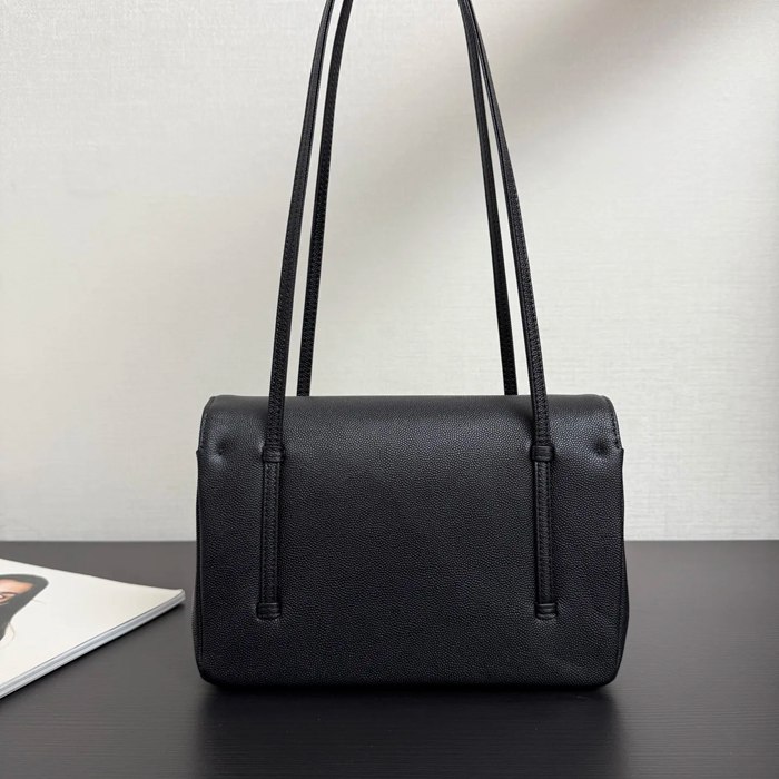 CHANEL 99556 カーフレザー ショルダーバッグ 有名人同款 春夏 22×16×6cm サイズ:22×16×6cm