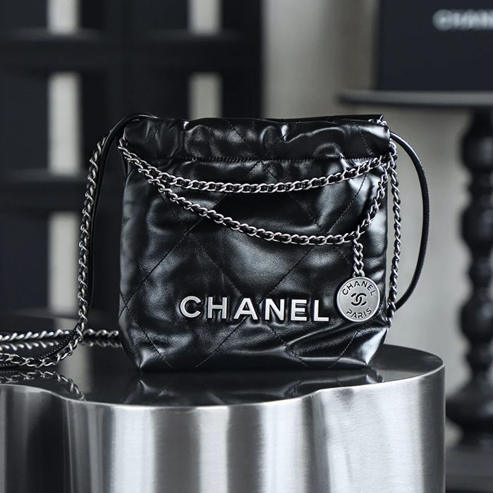 CHANEL スエード シルバー×ゴールド 斜め掛けバッグ ヴィンテージ 小 20×19×6cm サイズ:20×19×6cm