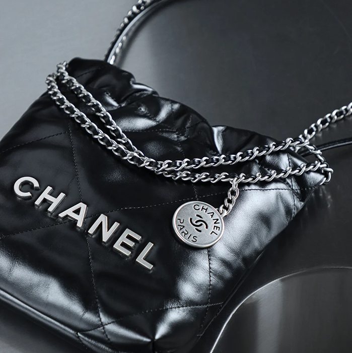 CHANEL スエード シルバー×ゴールド 斜め掛けバッグ ヴィンテージ 小 20×19×6cm サイズ:20×19×6cm