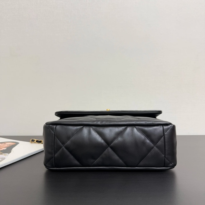 CHANEL 99527 ラムレザー 菱格紋 斜め掛けバッグ クラシック 27×19×9cm サイズ:27×19×9cm