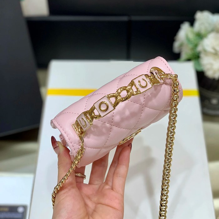 CHANEL AP2758 ラムレザー レッド×ゴールド 斜め掛けバッグ ファッショナブル 13×9.5×6cm サイズ:13×9.5×6cm