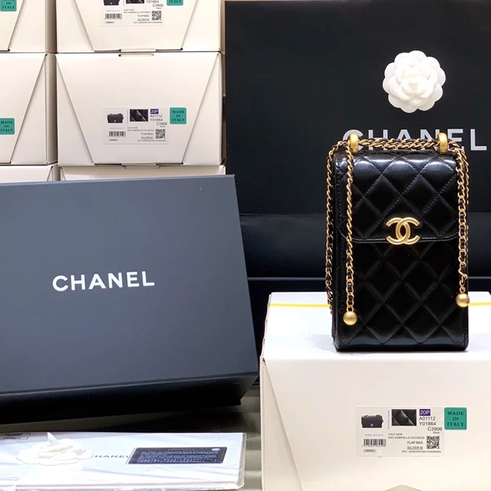CHANEL AP2291 カーフレザー ブラック×ホワイト×グリーン×ゴールド 斜め掛けバッグ 15.3×10.5×6.5cm サイズ:15.3×10.5×6.5cm