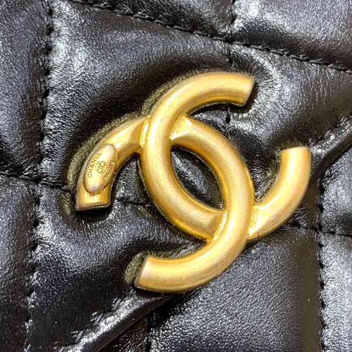 CHANEL AP2291 カーフレザー ブラック×ホワイト×グリーン×ゴールド 斜め掛けバッグ 15.3×10.5×6.5cm サイズ:15.3×10.5×6.5cm