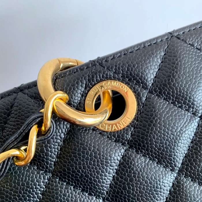 CHANEL 50995 カーフレザー ゴールド ショルダーバッグ クラシック 大容量 34×24×12cm サイズ:34×24×12cm