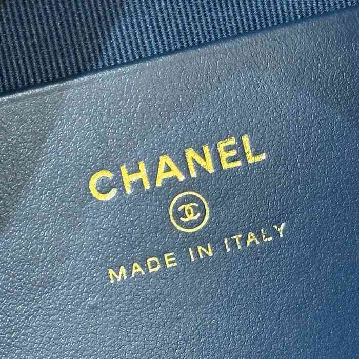 CHANEL デニム 斜め掛けバッグ クラシック 春夏 21.5×19×6cm サイズ:21.5×19×6cm