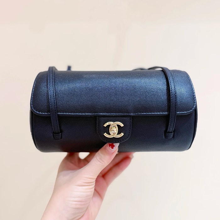 CHANEL カーフレザー 斜め掛けバッグ 有名人同款 クラシック 20.5×10×10cm サイズ:20.5×10×10cm