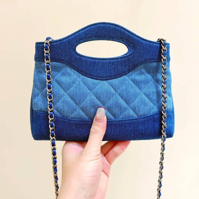 CHANEL デニム 斜め掛けバッグ クラシック ヴィンテージ 20.5×17×3.5cm サイズ:20.5×17×3.5cm