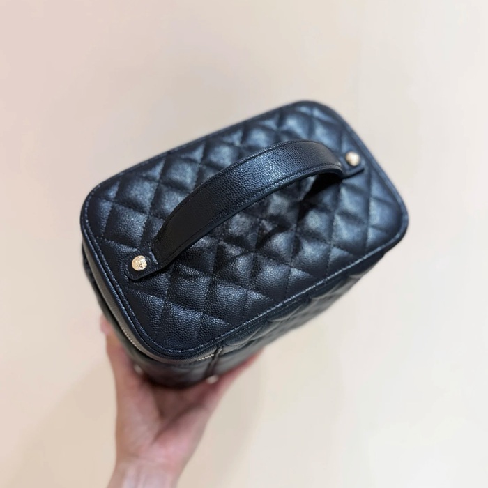 CHANEL カーフレザー 荔枝紋 ブラック×ゴールド ハンドバッグ クラシック 秋冬 21×15×14cm サイズ:21×15×14cm