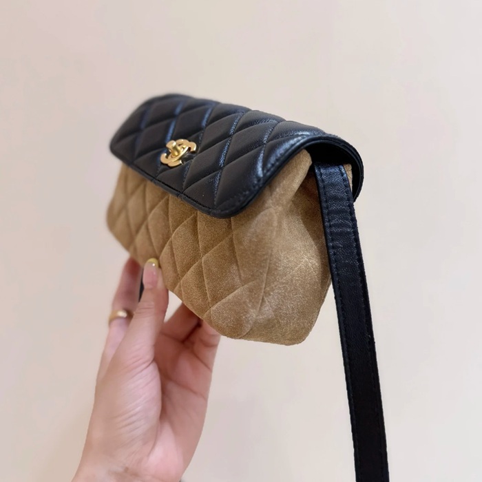 CHANEL ラムレザー 配色 斜め掛けバッグ 20×12×3.5cm サイズ:20×12×3.5cm