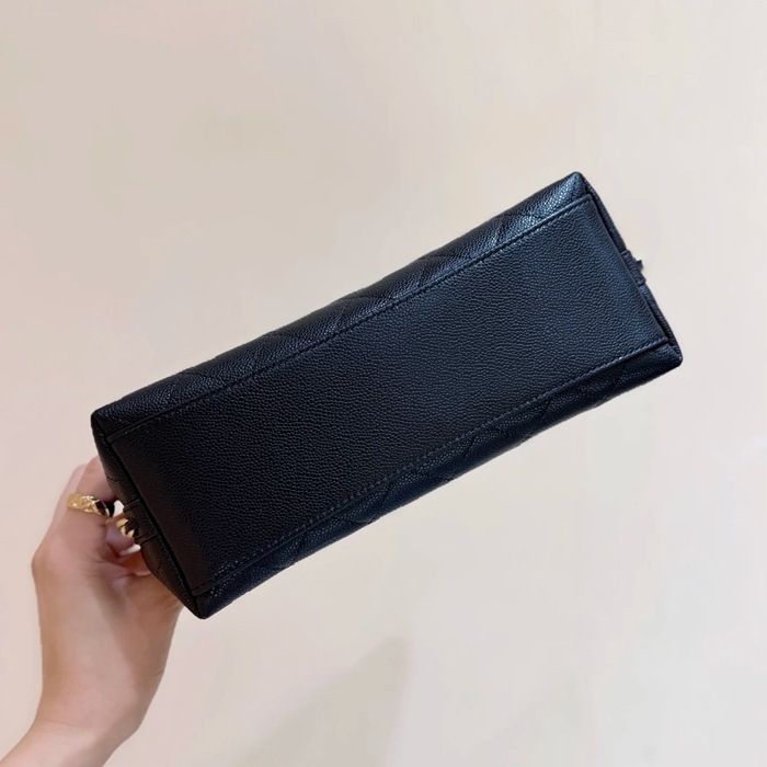 CHANEL カーフレザー 荔枝紋 ブラック×ゴールド 斜め掛けバッグ クラシック 23×12×8cm サイズ:23×12×8cm
