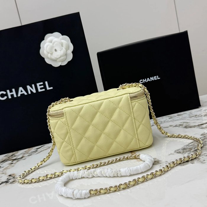 CHANEL AP1341 カーフレザー プレス ゴールド 斜め掛けバッグ 春夏 最高級品 17×9.5×8cm サイズ:17×9.5×8cm