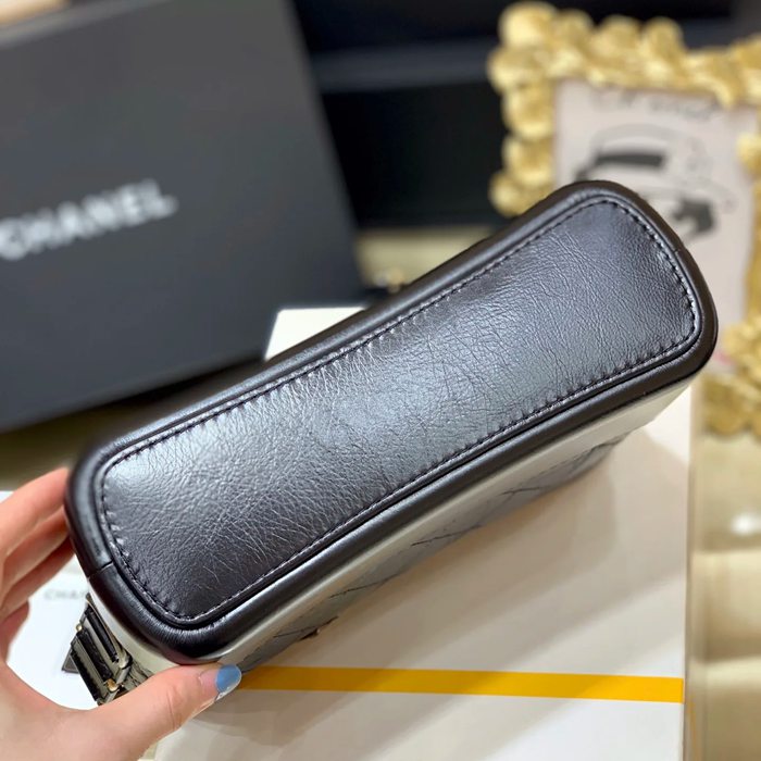 CHANEL 1521 ゴールド 斜め掛けバッグ クラシック 小 20×15×8cm サイズ:20×15×8cm