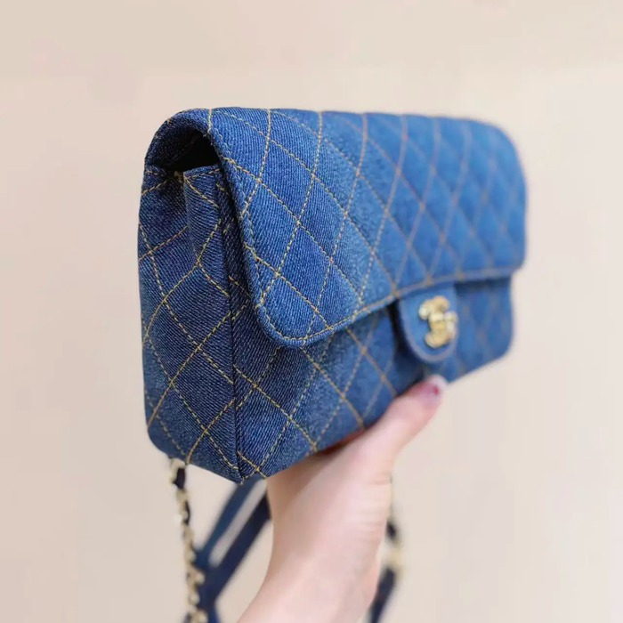 CHANEL AS6828 デニム リュックサック 有名人同款 クラシック 26×16×7cm サイズ:26×16×7cm