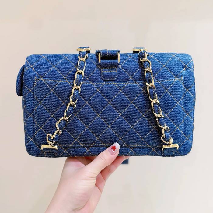 CHANEL AS6828 デニム リュックサック 有名人同款 クラシック 26×16×7cm サイズ:26×16×7cm