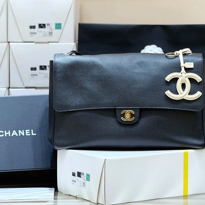 CHANEL AS6233 カーフレザー 荔枝紋 ショルダーバッグ 有名人同款 ファッショナブル 38.5×26×11cm サイズ:38.5×26×11cm