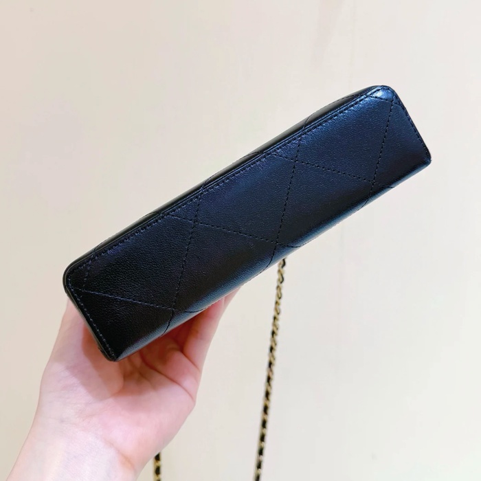 CHANEL AP5186 ラムレザー 配色 斜め掛けバッグ クラシック ヴィンテージ 19×14×5cm サイズ:19×14×5cm