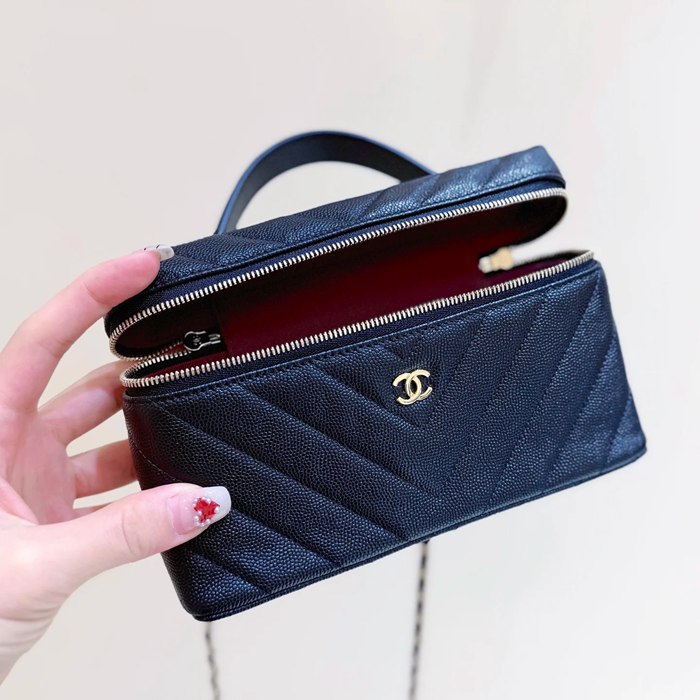 CHANEL AP5212 カーフレザー ストライプ ブラック×ゴールド 斜め掛けバッグ クラシック 春夏 19×14×5cm サイズ:19×14×5cm