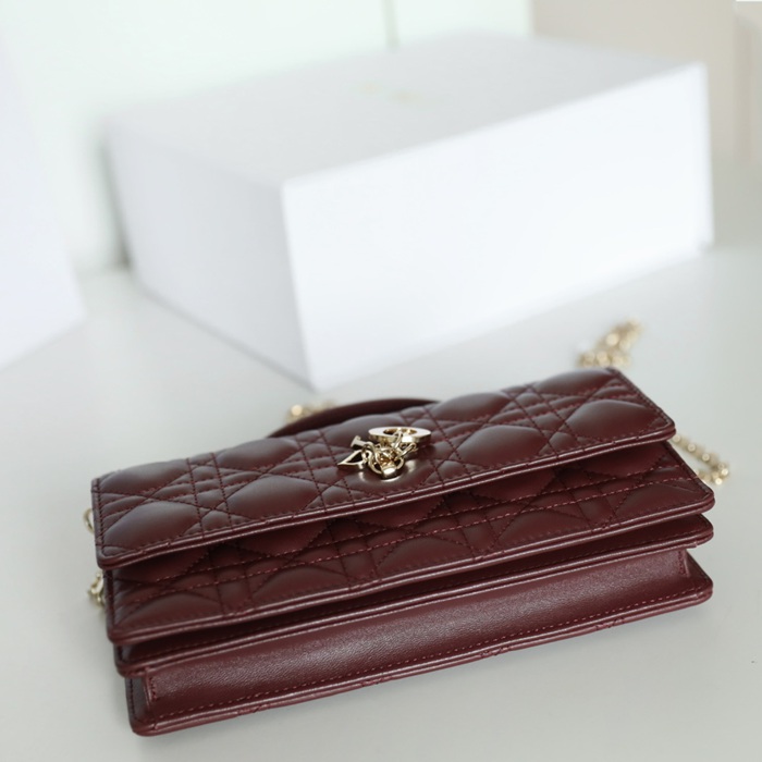 DIOR ラムレザー、レザー、チェーン グレンチェック、レター、ビーズ レッド、ベージュ、ワインレッド 斜め掛けバッグ、ハンドバッグ、ハンドバッグ ミニ 21.0x11.0cm サイズ:21x11cm