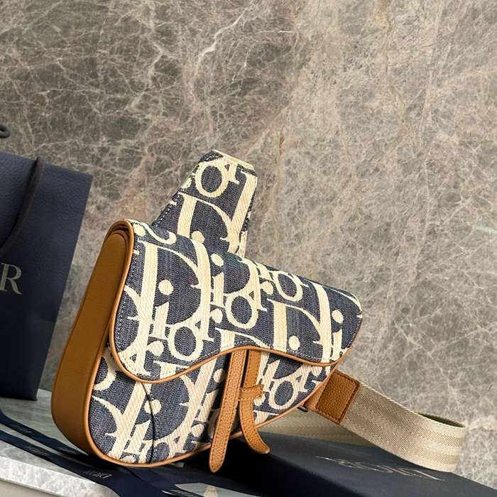 DIOR 93305 カーフレザー、レザー、オブリーク プリント、刺繍、レター ブルー、ブラウン、ゴールド 斜め掛けバッグ、ショルダーバッグ、サドルバッグ クラシック サイズ:27x20cm
