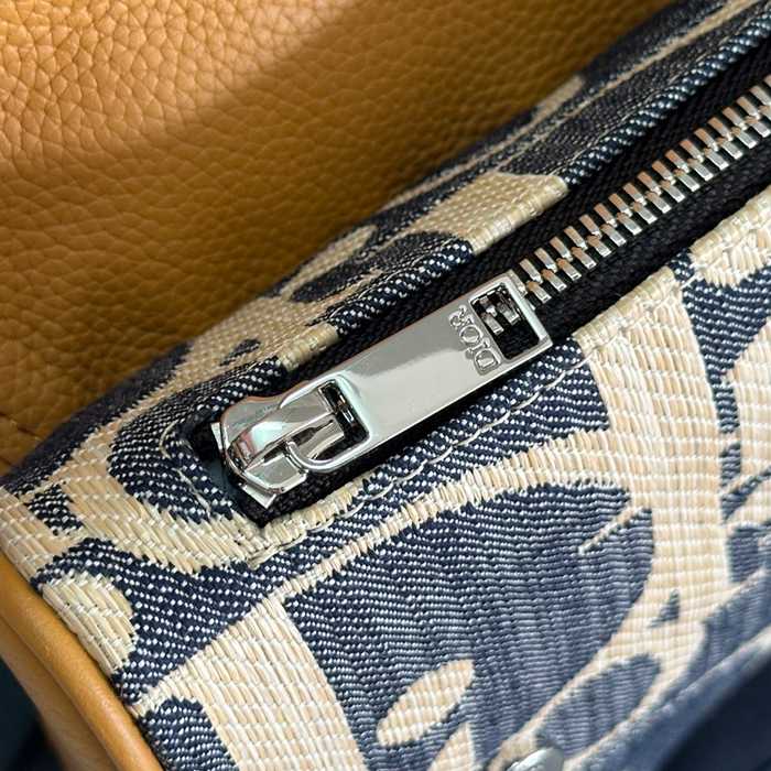 DIOR 93305 カーフレザー、レザー、オブリーク プリント、刺繍、レター ブルー、ブラウン、ゴールド 斜め掛けバッグ、ショルダーバッグ、サドルバッグ クラシック サイズ:27x20cm