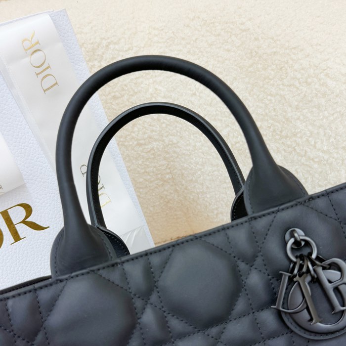 DIOR 8004 カーフレザー、レザー グレンチェック、レター ブラック、ゴールド、ベージュ ショルダーバッグ、ハンドバッグ、ハンドバッグ 小 クラシック サイズ:26.5x21x14cm
