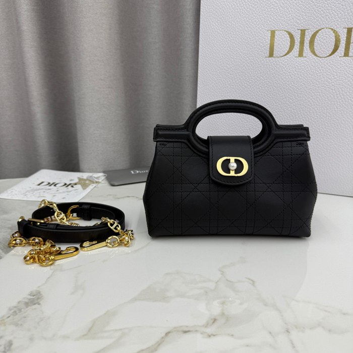 DIOR ラムレザー、レザー、チェーン グレンチェック、レター、ビーズ ブラック、ホワイト、ゴールド 斜め掛けバッグ、ショルダーバッグ、ハンドバッグ ミニ 新作 サイズ:18.5x13x8.5cm