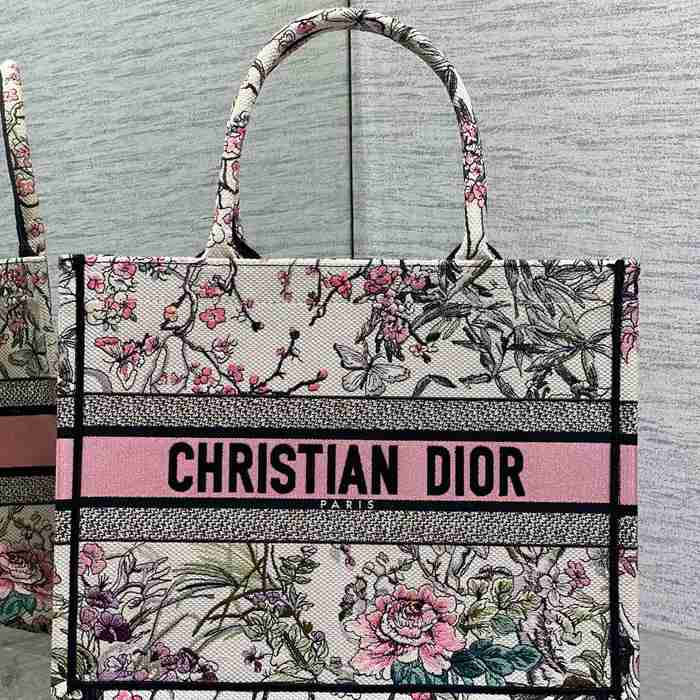 DIOR 刺繍、レター、パッチワーク パープル トートバッグ 中 新作 36.0x28.0x18.0cm サイズ:36x28x18cm