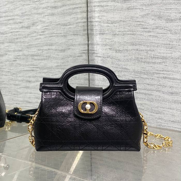 DIOR チェーン ブラック、レッド ハンドバッグ、チェーンバッグ ミニ 新作 18.5x13.0x8.5cm サイズ:18.5x13x8.5cm