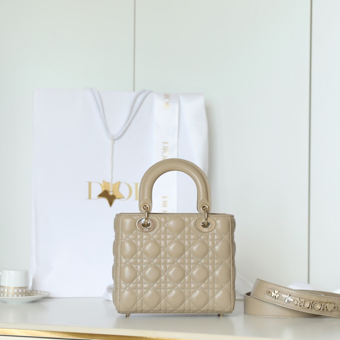 DIOR ラムレザー、レザー グレンチェック、レター ゴールド、カーキ 斜め掛けバッグ、ショルダーバッグ、ハンドバッグ クラシック サイズ:20x16.5cm