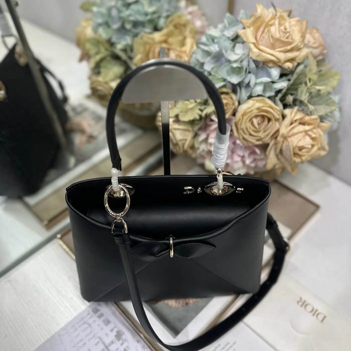 DIOR 0737 レター、リボン ブラック 斜め掛けバッグ、ハンドバッグ 新作 28.0x22.0x10.0cm サイズ:28x22x10cm