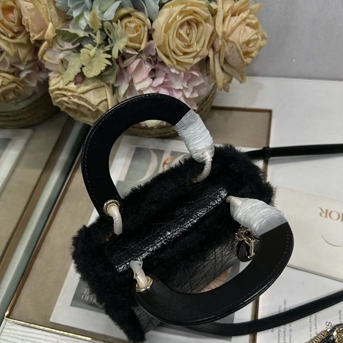 DIOR 0505 スエード、チェーン ブラック、ベージュ 斜め掛けバッグ、ショルダーバッグ、ハンドバッグ ミニ 17.0x15.0x7.0cm サイズ:17x15cm